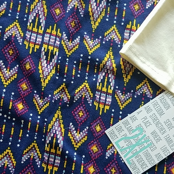 NWT LLR 2X/XXL Aztec Print Julia - Picture 2 of 3